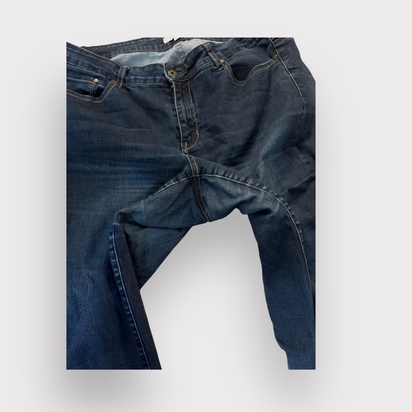 Ari & Clo Women’s Straight Leg Jeans 16 - Picture 6 of 9